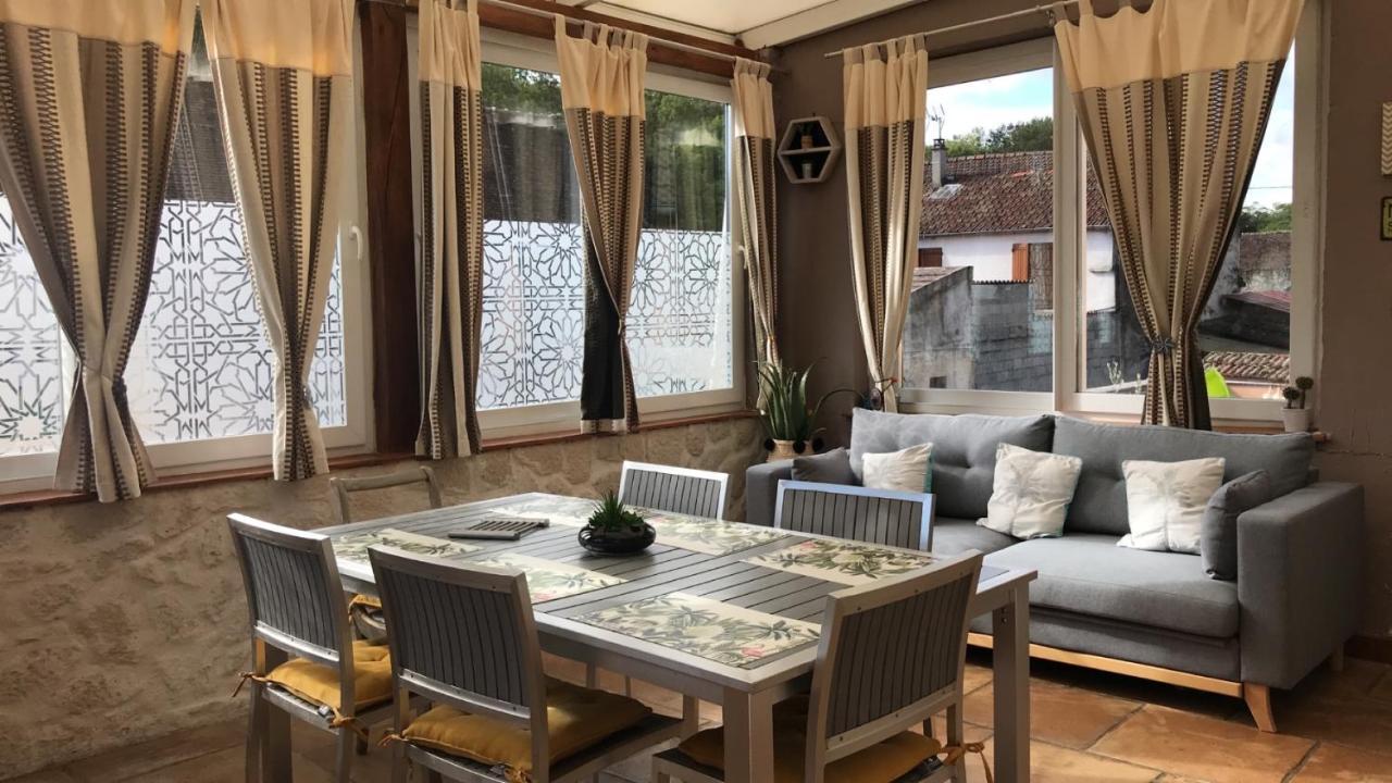 Maison D Helene Villy  Exteriör bild
