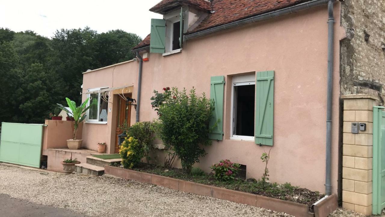 Maison D Helene Villy  Exteriör bild
